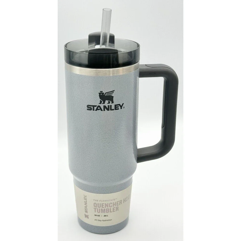 NWT Stanley 30oz Quencher H2.0 FlowState Travel Mug Tumbler Hammertone Silver